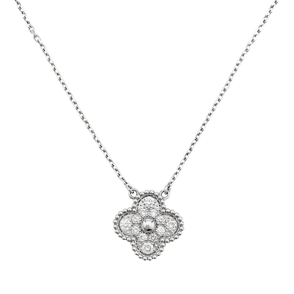 Collier Snow